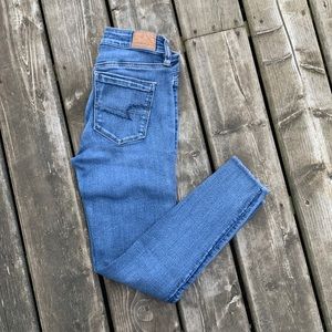 American Eagle Hi Rise Jegging Crop